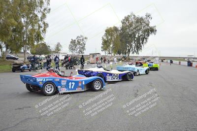 media/Jan-15-2023-CalClub SCCA (Sun) [[40bbac7715]]/Around the Pits/